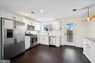 217 Overlook Rd, Philadelphia, PA 19128 - Photo 7