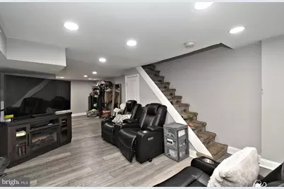 7027 Charles Street, Philadelphia, PA 19135 - Photo 31