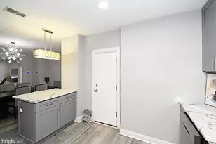 7027 Charles St, Philadelphia, PA 19135 - Photo 15