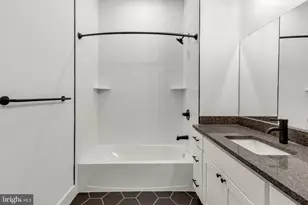 2214 N Front St, Philadelphia, PA 19133 - Photo 11