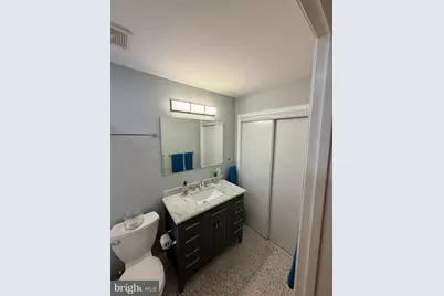 100 N 22nd Street #106, Philadelphia, PA 19103 - Photo 17