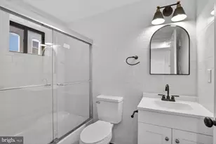 712 N American St, Philadelphia, PA 19123 - Photo 9