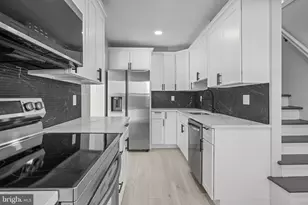 9319 Jackson St, Philadelphia, PA 19114 - Photo 11