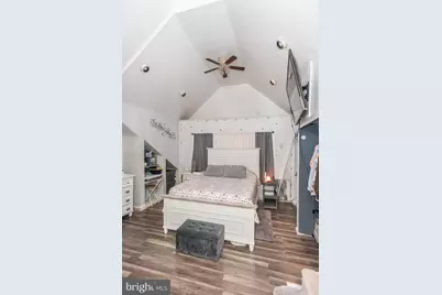 307 E Cheltenham Avenue, Philadelphia, PA 19120 - Photo 21