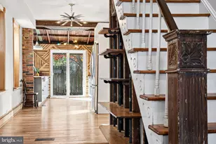 2142 E Huntingdon St, Philadelphia, PA 19125 - Photo 1