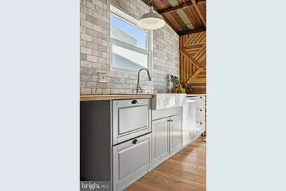 2142 E Huntingdon Street, Philadelphia, PA 19125 - Photo 7