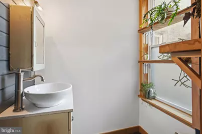 2142 E Huntingdon Street, Philadelphia, PA 19125 - Photo 17