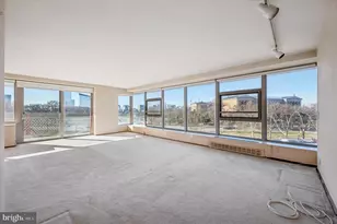 2401 Pennsylvania Ave, Philadelphia, PA 19130 - Photo 5