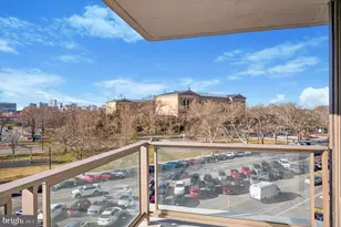 2401 Pennsylvania Ave, Philadelphia, PA 19130 - Photo 29
