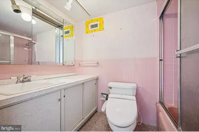 2401 Pennsylvania Avenue #4C44, Philadelphia, PA 19130 - Photo 19