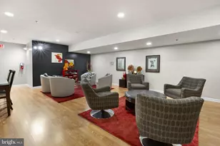 1324 Locust St, Philadelphia, PA 19107 - Photo 17