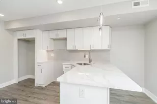 2339 N 10th St, Philadelphia, PA 19133 - Photo 7