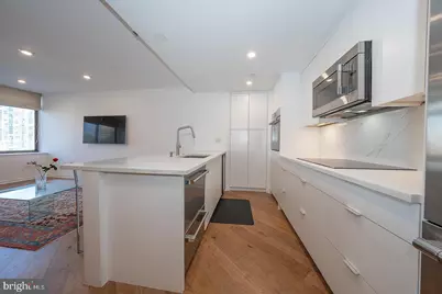 202 W Rittenhouse Square #1205, Philadelphia, PA 19103 - Photo 11