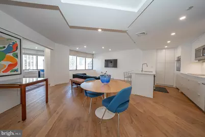 202 W Rittenhouse Square #1205, Philadelphia, PA 19103 - Photo 5