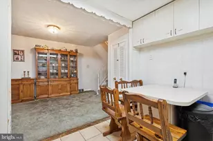 2127 Hoffnagle St, Philadelphia, PA 19152 - Photo 9