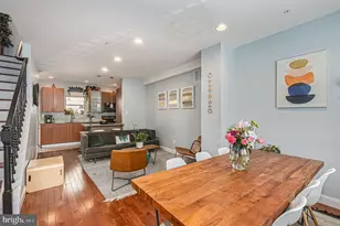 1935 W George St, Philadelphia, PA 19130 - Photo 3