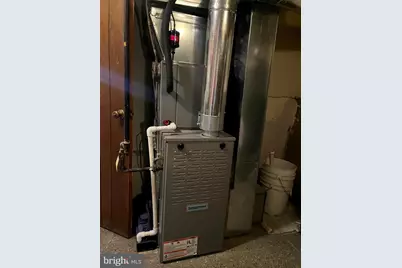 9609 Clark Street, Philadelphia, PA 19115 - Photo 35