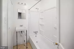 4915 Wissahickon Ave, Philadelphia, PA 19144 - Photo 19