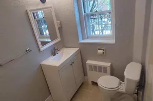 735 Melon Pl, Philadelphia, PA 19123 - Photo 9