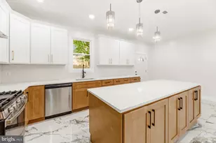 5736 Harbison Ave, Philadelphia, PA 19135 - Photo 11