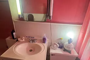 921 W Silver St, Philadelphia, PA 19133 - Photo 15