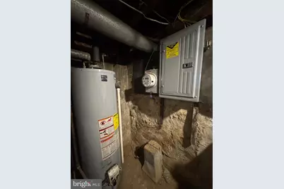 921 W Silver Street, Philadelphia, PA 19133 - Photo 19