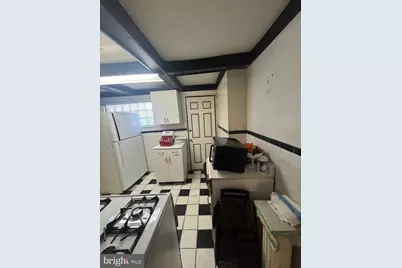 921 W Silver Street, Philadelphia, PA 19133 - Photo 7
