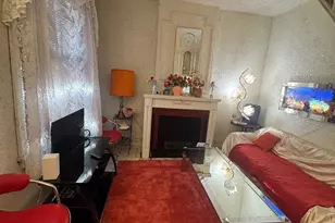 921 W Silver St, Philadelphia, PA 19133 - Photo 3