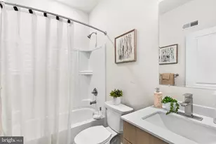 1634 N 27th St, Philadelphia, PA 19121 - Photo 11