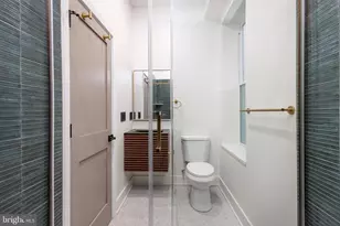 1613 N 33rd St, Philadelphia, PA 19121 - Photo 15