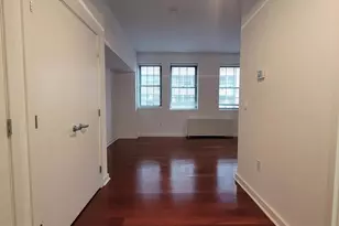 219 S 18th St, Philadelphia, PA 19103 - Photo 3