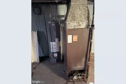 2529 S Alden Street, Philadelphia, PA 19143 - Photo 9