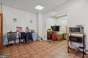 1324 W Cumberland St, Philadelphia, PA 19132 - Photo 11