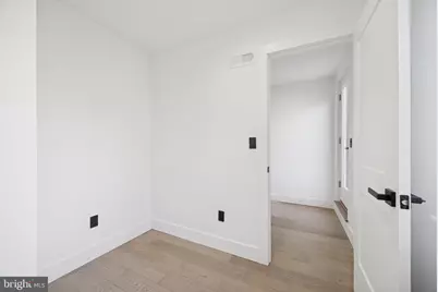 335 Belgrade Street, Philadelphia, PA 19125 - Photo 15