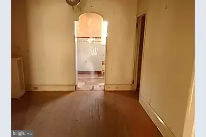 2910 S Smedley Street, Philadelphia, PA 19145 - Photo 3