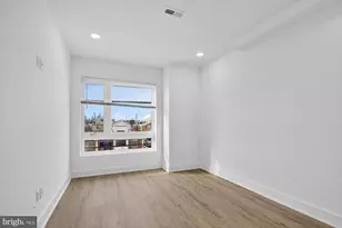 2333 E York St, Philadelphia, PA 19125 - Photo 13