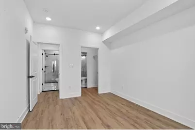 2333 E York Street #4, Philadelphia, PA 19125 - Photo 15