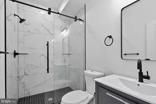 2333 E York St, Philadelphia, PA 19125 - Photo 19