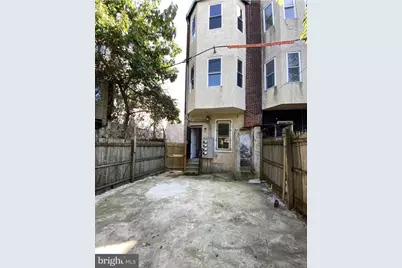 1913 W Diamond Street, Philadelphia, PA 19121 - Photo 15