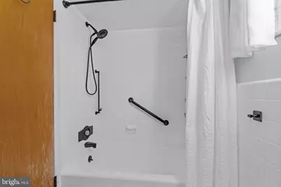 7517 Loretto Avenue, Philadelphia, PA 19111 - Photo 13