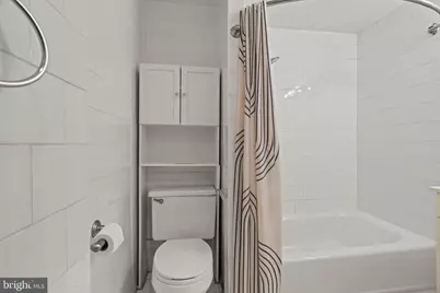 1828-00 Green Street #1R, Philadelphia, PA 19130 - Photo 17