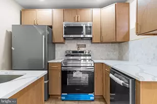 2122 E Birch St, Philadelphia, PA 19134 - Photo 7