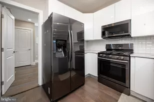 1443 N Hollywood St, Philadelphia, PA 19121 - Photo 11