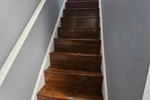 249 E Sharpnack St, Philadelphia, PA 19119 - Photo 13