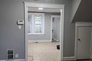 6527 Regent St, Philadelphia, PA 19142 - Photo 5