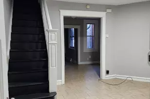 6527 Regent St, Philadelphia, PA 19142 - Photo 3