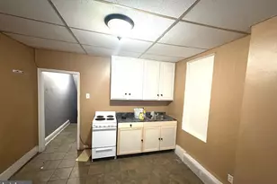 3412 N Front St, Philadelphia, PA 19140 - Photo 11