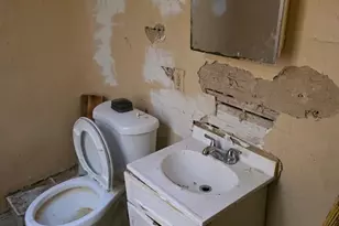 2236 S 69th St, Philadelphia, PA 19142 - Photo 5