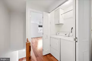 910 Fitzwater St, Philadelphia, PA 19147 - Photo 13