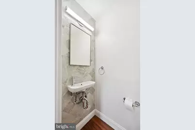 910 Fitzwater Street, Philadelphia, PA 19147 - Photo 9